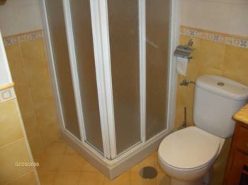 Piso vac�o a estrenar en Ciudad Naranco! - Ba�o