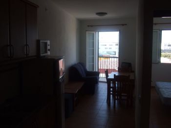 Apartamento amueblado - Sal�n