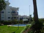 2 dormitorios con terraza a la piscina