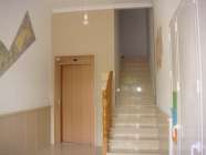 Piso amuebaldo, electrod. Estilo moderno - Sal�n