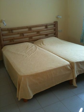 Bungalow de 1 dormitorio amueblado