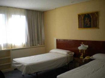 Piso 2 d amueblado colon - Dormitorio