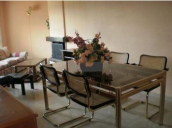 Piso en urb. cerrada con bonitas vistas - Sal�n