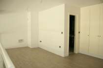 Loft de dos plantas a estrenar en Madrid - Escalera