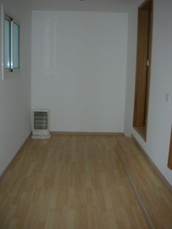 Piso todo reformado de 2 hab. - Sal�n
