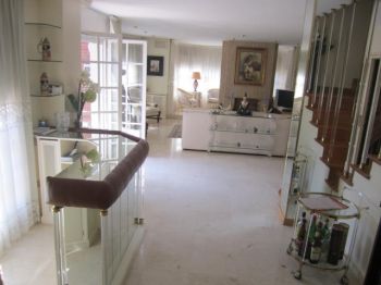 Casa de 520metros en zona tranquila