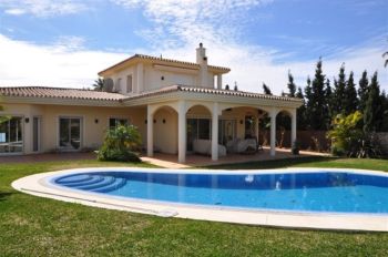 No comision Villa en Elviria