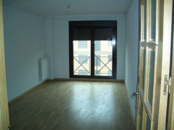 Alquiler,Madrid Capital Av. Albufera - Sal�n