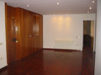 H. Diago, ext. 114m2,3 hab. ,2wc. Vac�o,575 gtos incluidos. - Sal�n