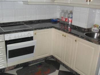 Apartamento amueblado en Pola de Siero - Cocina