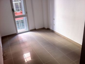 Piso de 2 dormitorios - Sal�n