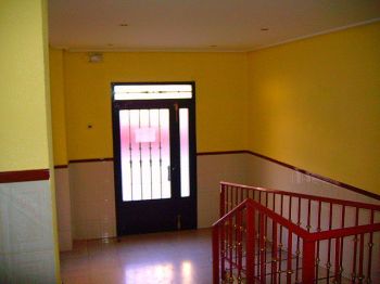Alquiler Piso Valdepe�as - Entrada