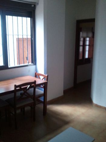 Piso econ�mico en el centro