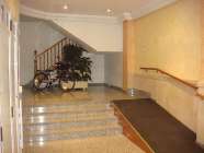 Piso c�ntrico, ascensor, trastero, aire, electrod,muebles.