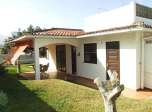 Chalet individual de tres dormitorios con bello