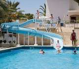 Estudio moderno en Santa pon�a - Piscina