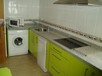 Centro 1 dormitorio. Todo primeras calidades. Amueblado.