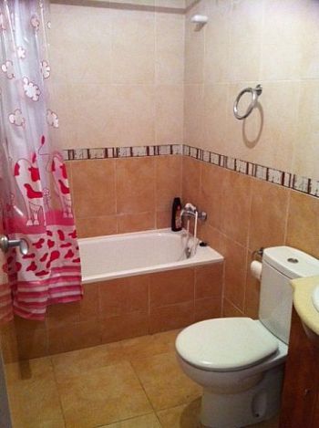 Alquiler Piso Rubi - Ba�o