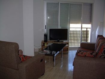 Apartamento economico en la �ora - Sal�n