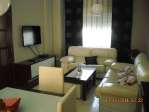 Amplio adosado, muebles de dise�o, patio 100 m2
