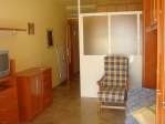Econ�mico estudio en la calle Calatrava
