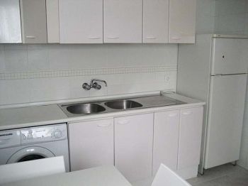 Vivienda muy amplia situada en la zona de Huerta Nueva,Junto