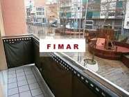 Piso con terraza de 70 m2 - Sal�n