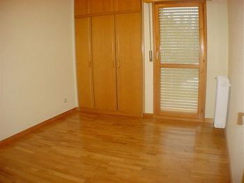 Adosado con gastos de comunidad incluidos - Dormitorio