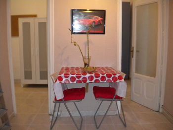 Piso de 2 dormitorios en Arg�elles - Sal�n