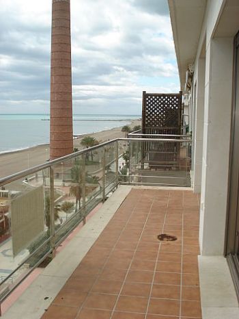 Increible balc�n al mar en el centro de M�laga - Vista al exterior