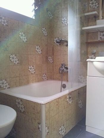 Casa Inglesa en l'eixample 3h 1wc patio 15m2 500eur - Ba�o