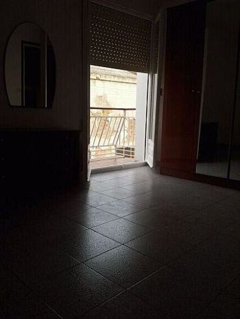 Casa Inglesa en l'eixample 3h 1wc patio 15m2 500eur - Comedor