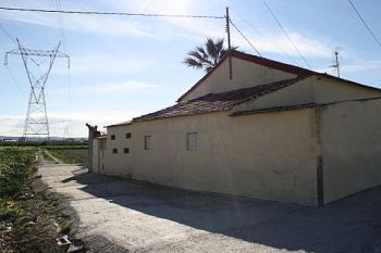 Casa planta Baja con Parcela - Entorno