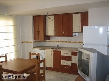 1 dormitorio, con terraza y vistas. Todo exterior