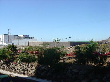 Res con piscina puertito de guimar 1 dorm y garaje