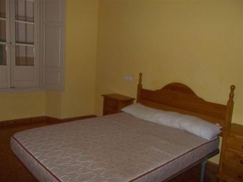 Muy c�ntrico, amueblado, gastos de comunidad incluidos - Dormitorio