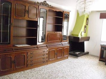 Bonita casa de alquiler en el rodeo - Sal�n
