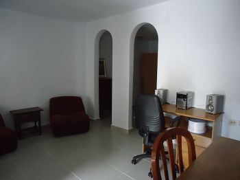 Alquiler Casa �vila - Sal�n