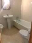 Piso de 4 habit. Con parking y trastero incluido 665 Euros - Ba�o