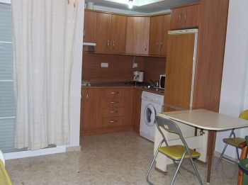 Estudio econ�mico, terraza, garaje, piscina, vistas