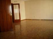 Rep�blica argentina: piso de 4 dormitorios y garaje - Sal�n