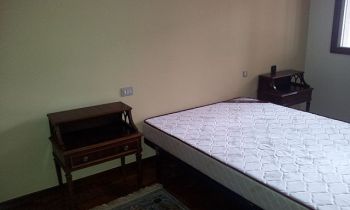 Piso reformado de 3 dormitorios amueblado en Coia