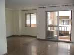 Piso estupendo de 3 habitaciones con terraza en