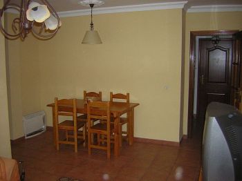 Alquilo piso a profesores y maestros - Comedor
