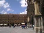 Vivienda de 2 dormitorios en la plaza mayor