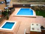 Zona comunitaria con piscina