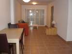 Piso amplio de 3 habitaciones, amueblado y