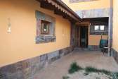 Chalet nuevo en sariegos , vac�o