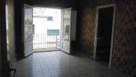 Se alquila piso sin muebles en la calle Apodaca