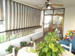 Se alquila piso con 3 habitaciones con piscina y